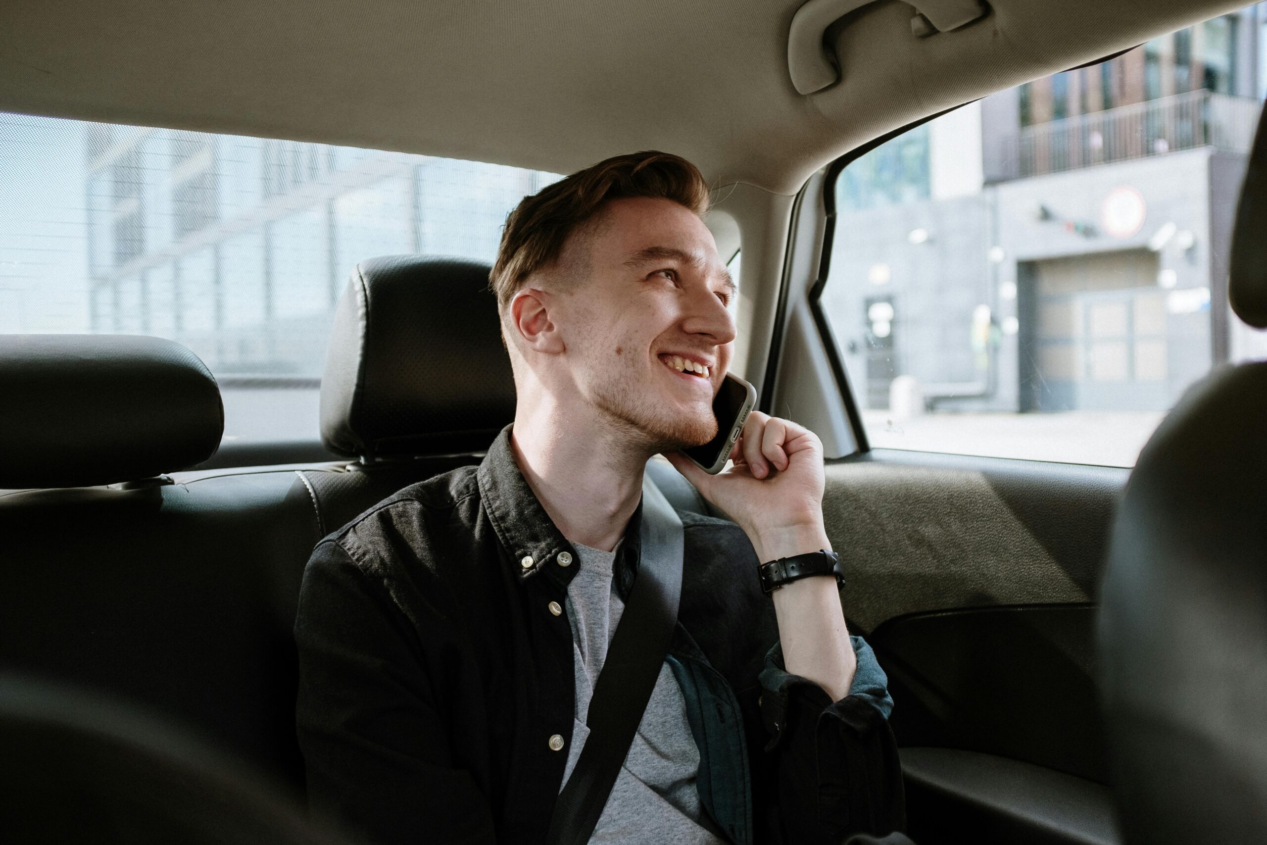 Staying Safe on a Budget While Travelling Internationally: The Ultimate Guide